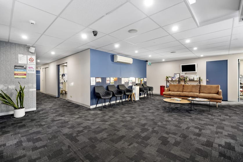 Click to view all images 405 Bay Street Port Melbourne VIC 3207 - Image 3