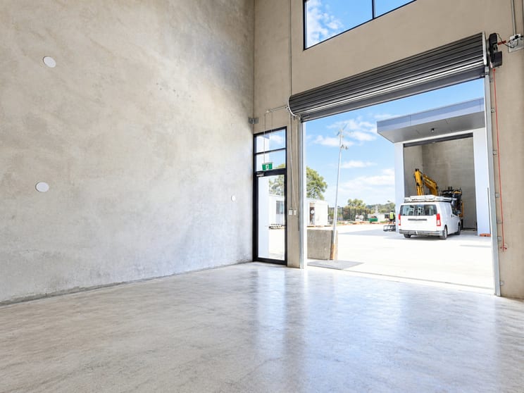 Click to view all images D01/10-14 Swettenham Road Minto NSW 2566 - Image 2