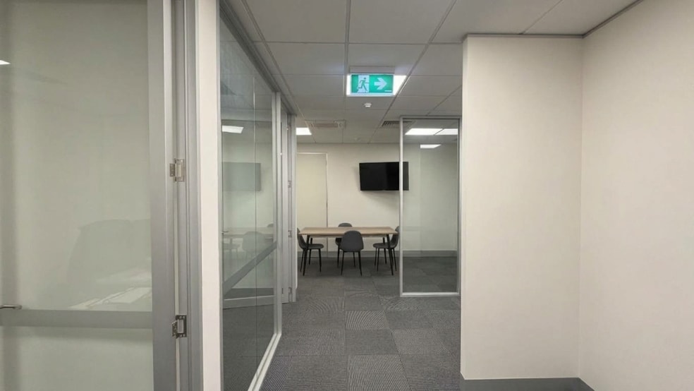 Click to view all images S6, Lvl 2/64 Victor crescent Narre Warren VIC 3805 - Image 2