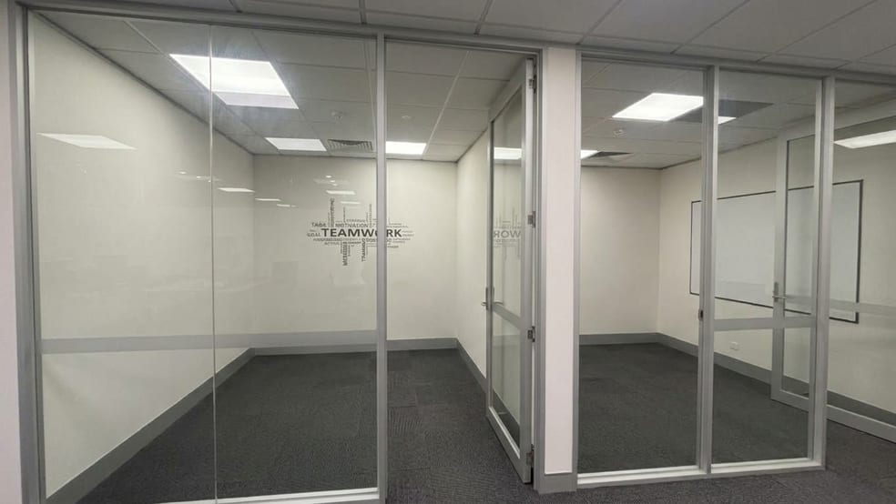 Click to view all images S6, Lvl 2/64 Victor crescent Narre Warren VIC 3805 - Image 3