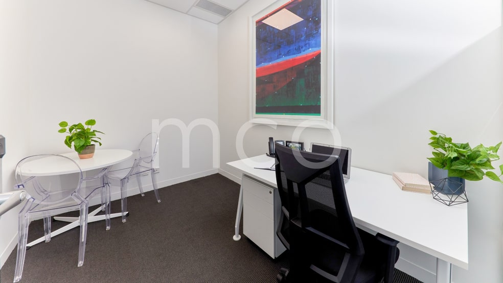 Click to view all images Suite T36/477 Boundary Street Spring Hill QLD 4000 - Image 2