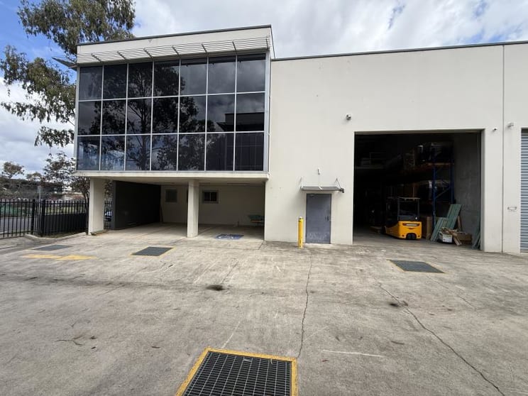 Click to view all images Unit 1/27 Rose Crescent Auburn NSW 2144 - Image 1