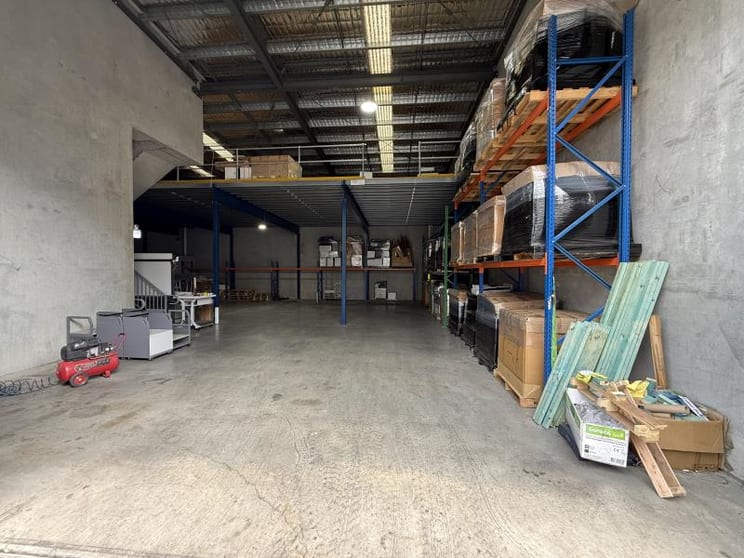 Click to view all images Unit 1/27 Rose Crescent Auburn NSW 2144 - Image 2