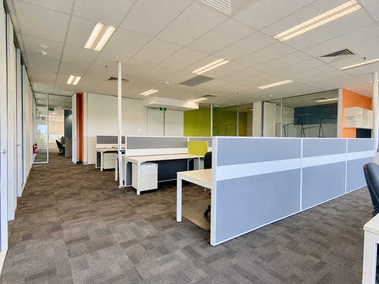 Click to view all images Whole Floor/269-273 Bigge Street Liverpool NSW 2170 - Image 2