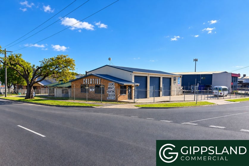 Click to view all images 1 Lindy Court Warragul VIC 3820 - Image 2