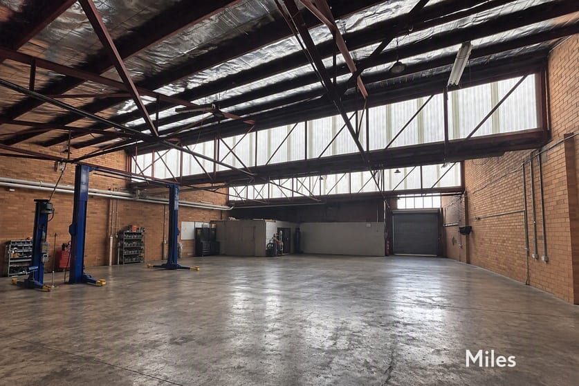 631 Waterdale Road Heidelberg West VIC 3081 - Image 2