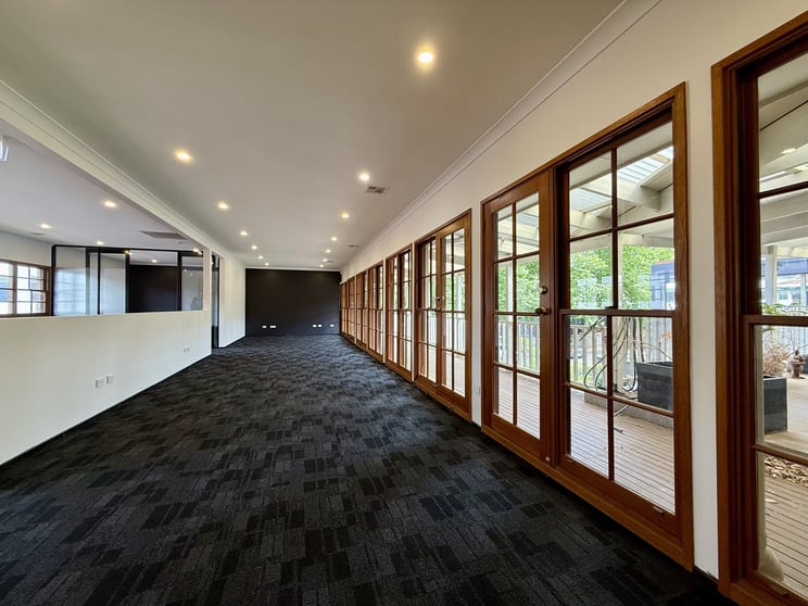 Click to view all images Unit 1A/15 Torrens Street Braddon ACT 2612 - Image 3