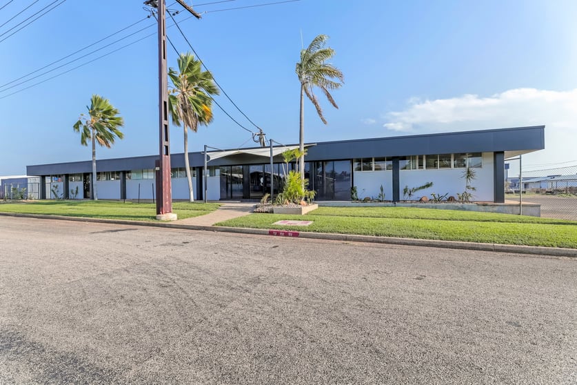 Click to view all images 24 Sadgroves Crescent Winnellie NT 0820 - Image 1