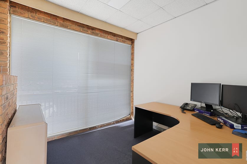 3/46 Haigh Street Moe VIC 3825 - Image 3