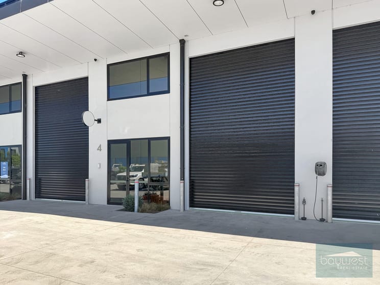 4/18 Suffolk Street Rosebud VIC 3939 - Image 1