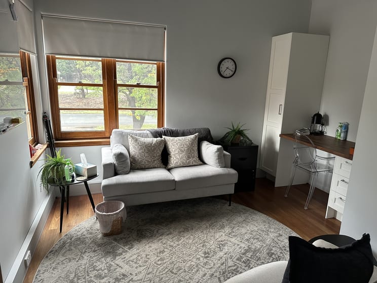 Click to view all images 7/31 Canberra Ave Forrest ACT 2603 - Image 3