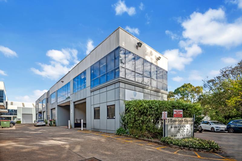 Click to view all images Unit 18/23 Bowden St Alexandria NSW 2015 - Image 1