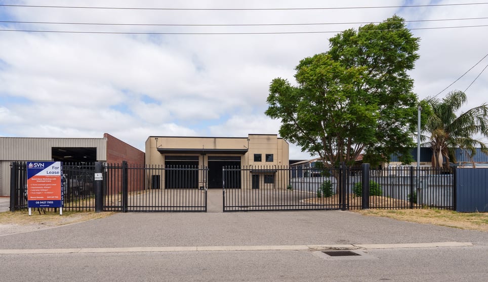 Click to view all images 5 Wildon Street Bellevue WA 6056 - Image 1