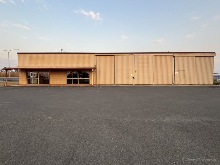 Click to view all images Shed 1/10805 Warrego Highway Charlton QLD 4350 - Image 1