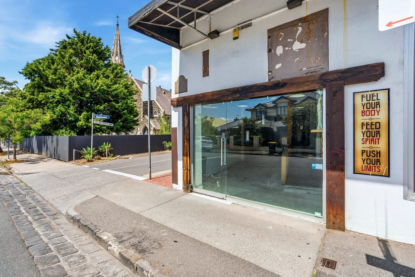 Click to view all images 7/66 Douglas Parade Williamstown VIC 3016 - Image 3