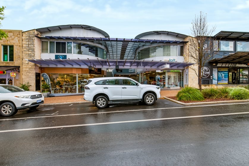 Click to view all images 3/103 Bussell Highway Margaret River WA 6285 - Image 1