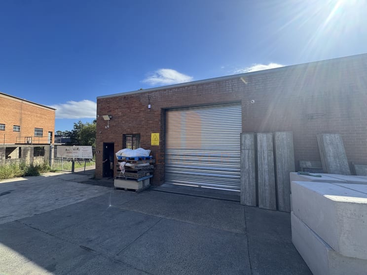 Click to view all images Warehouse/67 Anderson Road Mortdale NSW 2223 - Image 1