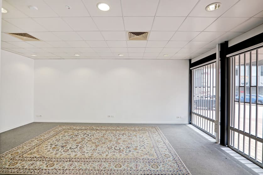Click to view all images 12/28 Belmont Avenue Rivervale WA 6103 - Image 3