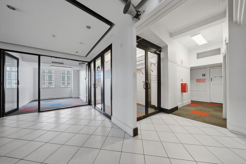 Click to view all images 18 Elizabeth Street Hobart TAS 7000 - Image 3