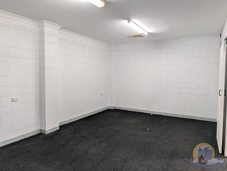 Click to view all images Shop 4/46 Maryborough Street Bundaberg Central QLD 4670 - Image 2