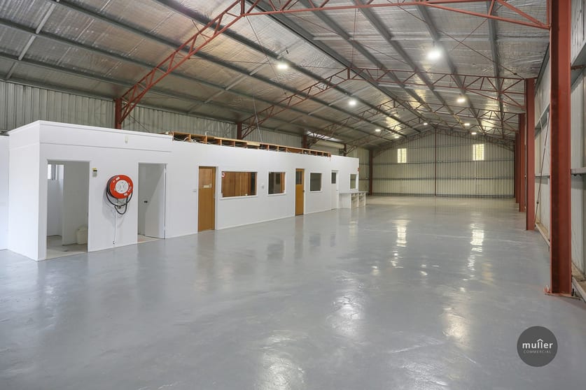 Click to view all images 2/3 Blackman Crescent South Windsor NSW 2756 - Image 2