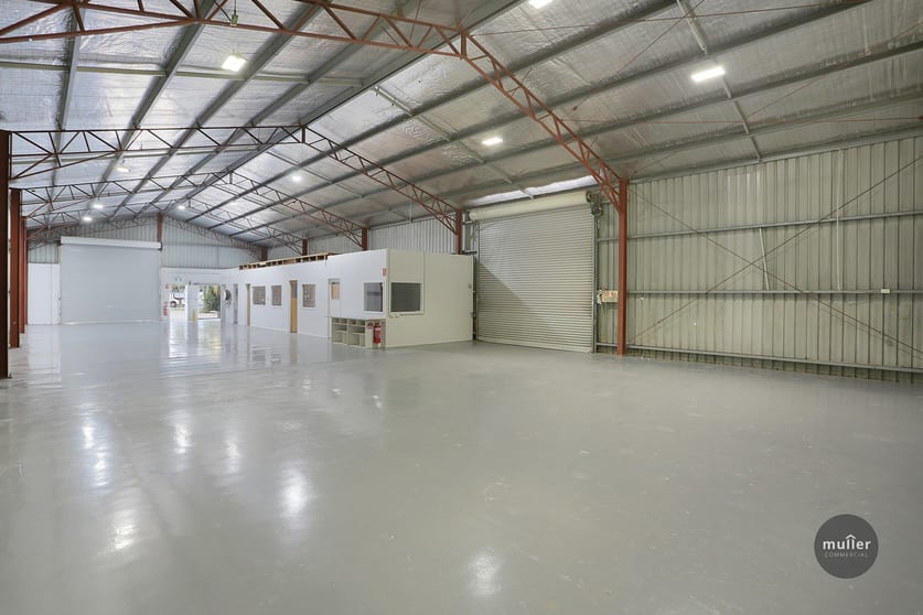 Click to view all images 2/3 Blackman Crescent South Windsor NSW 2756 - Image 3