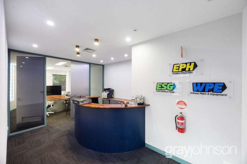Click to view all images 21-25 Redland Drive Mitcham VIC 3132 - Image 3