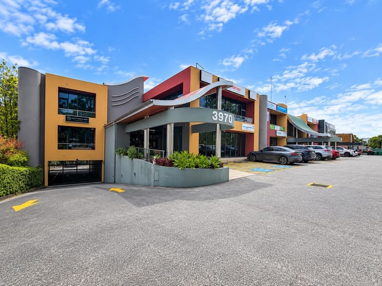 Click to view all images 1/3970 Pacific Highway Loganholme QLD 4129 - Image 1