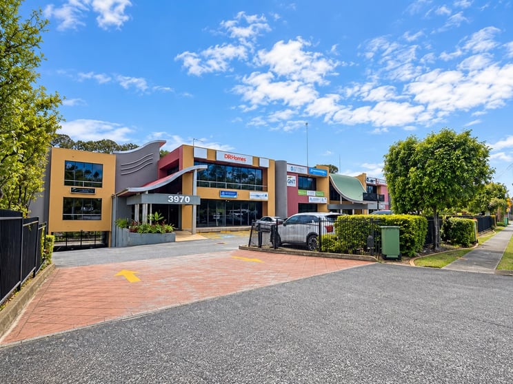 Click to view all images 1/3970 Pacific Highway Loganholme QLD 4129 - Image 2