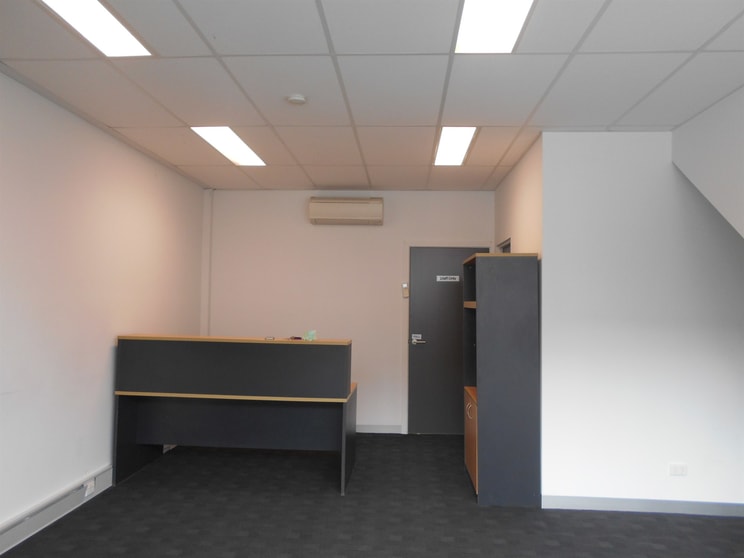 Click to view all images 10/38 Corporate Boulevard Bayswater VIC 3153 - Image 3