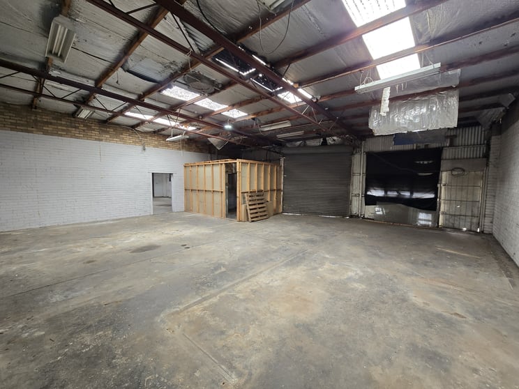 Click to view all images 9 Windale Street Dandenong VIC 3175 - Image 3