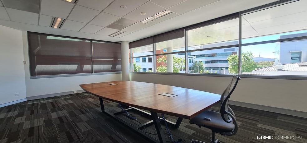 Click to view all images 70 Kent Street Deakin ACT 2600 - Image 1