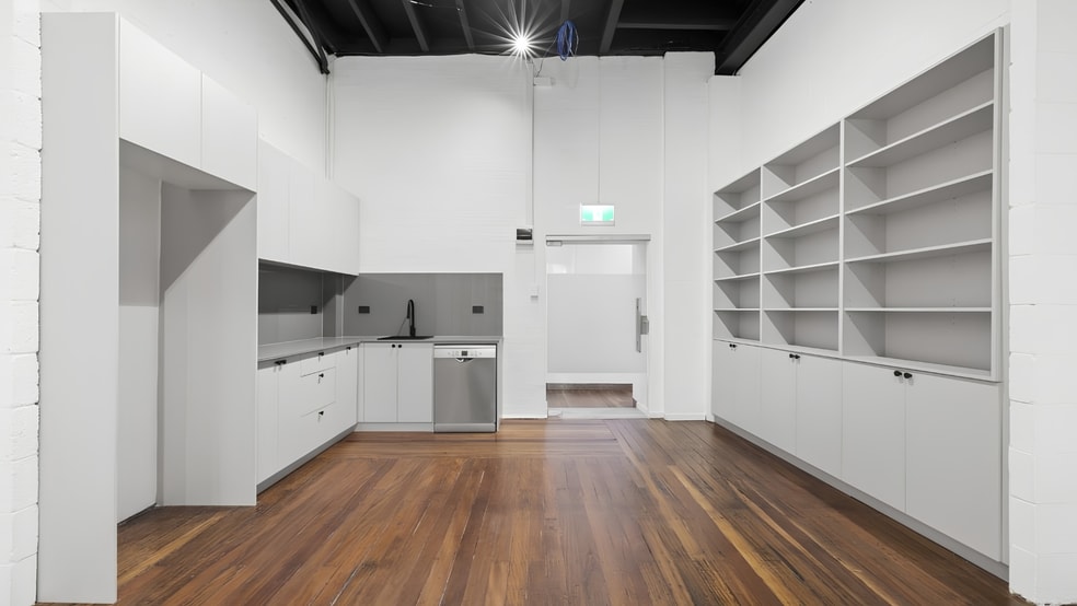 Click to view all images Level 1, Suite 3/2-12 FOVEAUX STREET Surry Hills NSW 2010 - Image 2