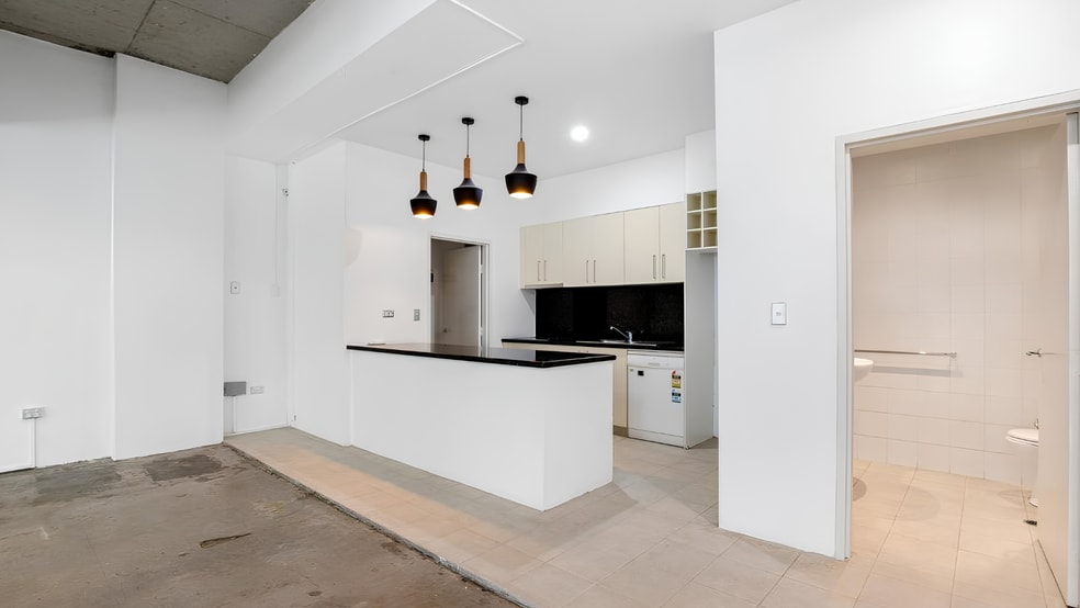 Click to view all images Level 3, Unit 7/21 MARY STREET Surry Hills NSW 2010 - Image 4