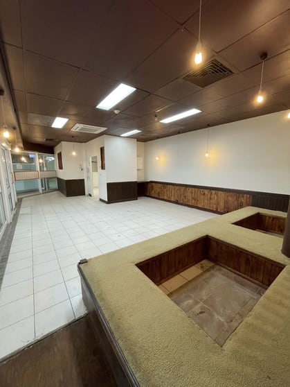 Click to view all images 2/38 Lake Street Cairns City QLD 4870 - Image 1