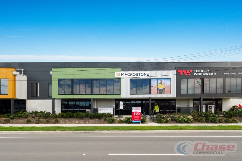 Click to view all images 2/1353 Lytton Road Hemmant QLD 4174 - Image 1
