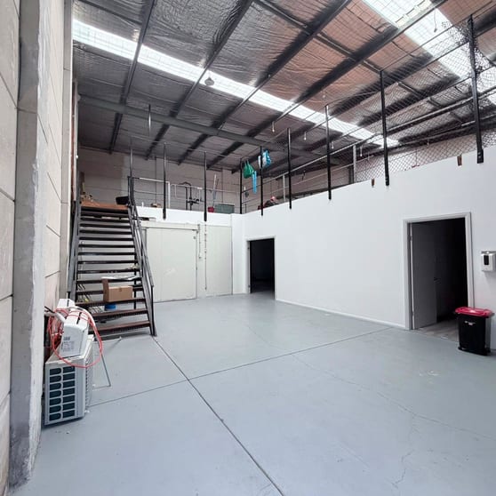 Click to view all images 5/7 Birmingham Avenue Villawood NSW 2163 - Image 1
