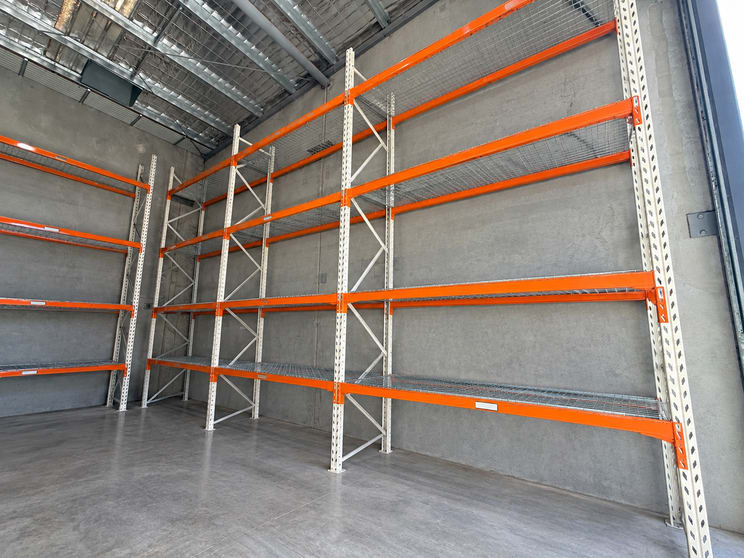 Click to view all images 7b Commerce Circuit Yatala QLD 4207 - Image 2