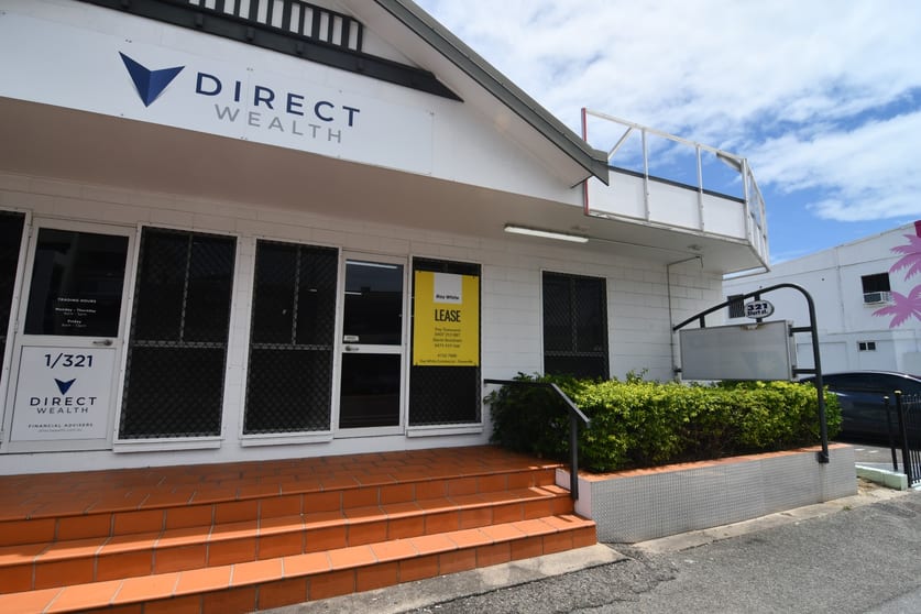Click to view all images 2/321 Sturt Street Townsville City QLD 4810 - Image 2