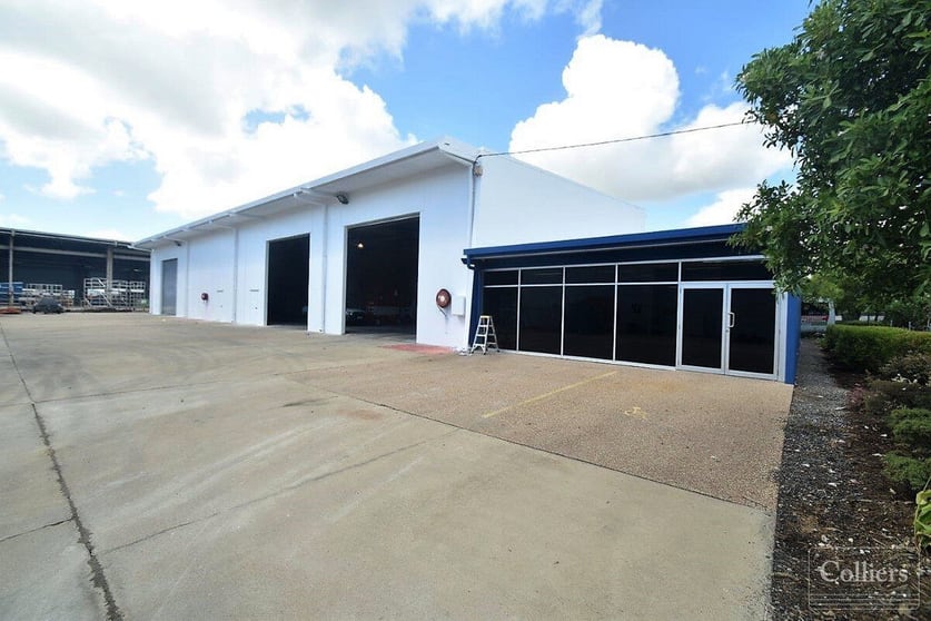 Click to view all images 25 Jay Street Mount St John QLD 4818 - Image 1
