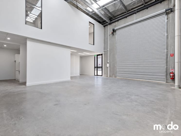 Click to view all images 8 Balboa Lane Campbellfield VIC 3061 - Image 2