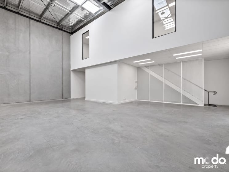 Click to view all images 8 Balboa Lane Campbellfield VIC 3061 - Image 3
