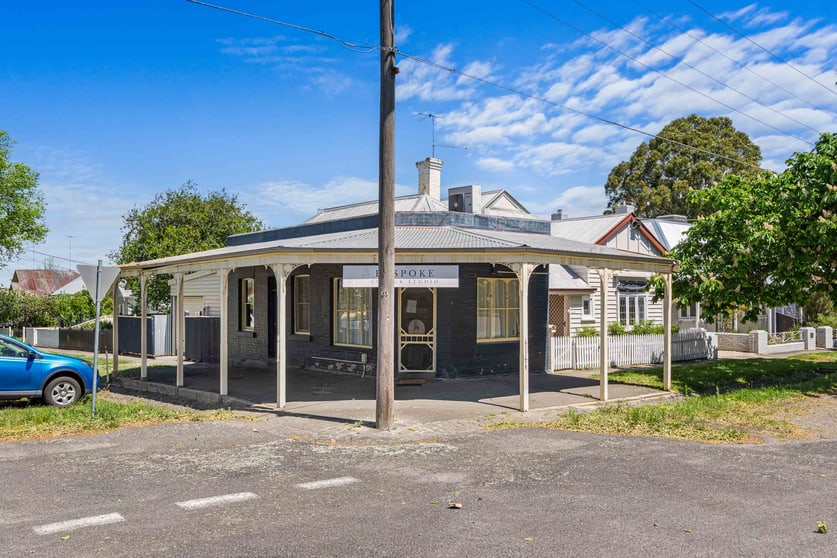 Click to view all images 601 Urquhart Street Ballarat Central VIC 3350 - Image 1