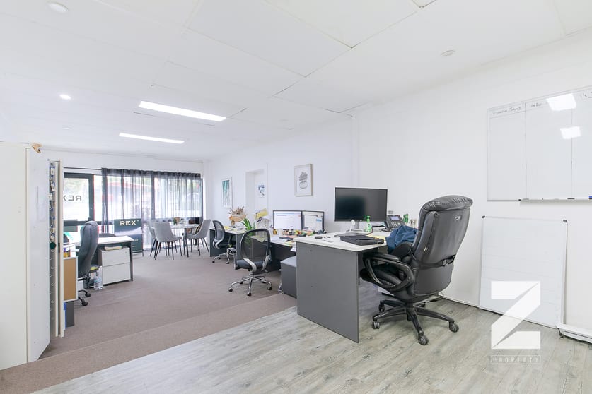 Click to view all images 2/680 SANDGATE ROAD Clayfield QLD 4011 - Image 3