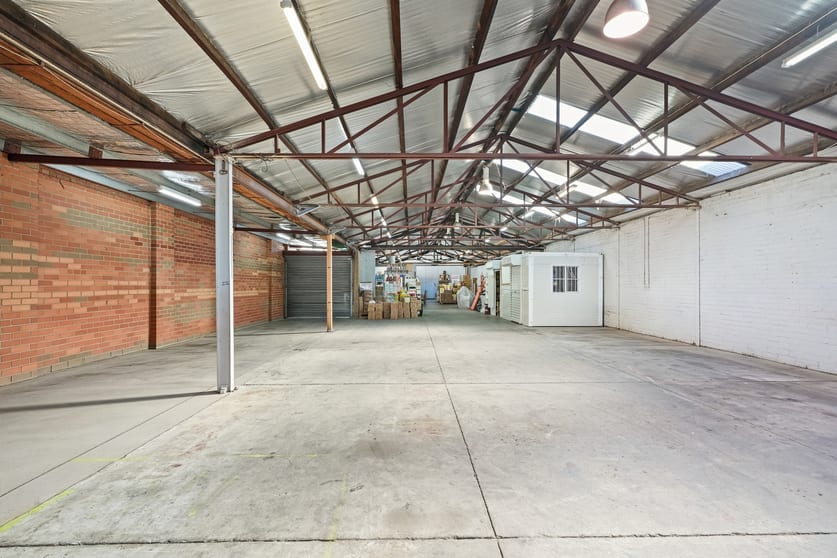 Click to view all images 38 Clarice Road Box Hill South VIC 3128 - Image 2