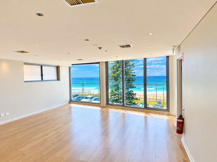 Click to view all images 2/176 Marine Parade Maroubra NSW 2035 - Image 3