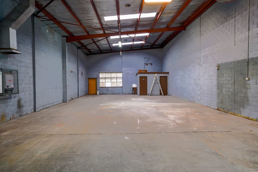 Click to view all images 6a Trent Street Moorabbin VIC 3189 - Image 2