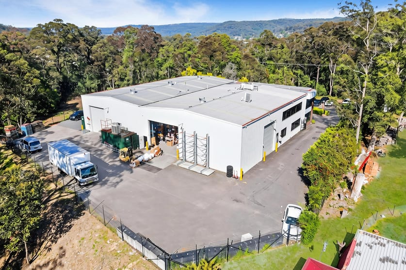 Click to view all images 4 Excelsior Street Lisarow NSW 2250 - Image 2
