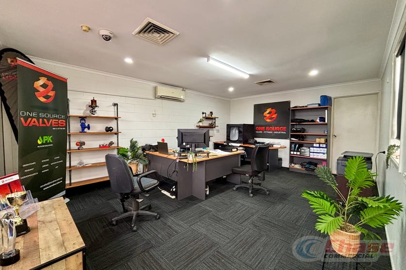 Click to view all images 31 Ada Street Coopers Plains QLD 4108 - Image 3
