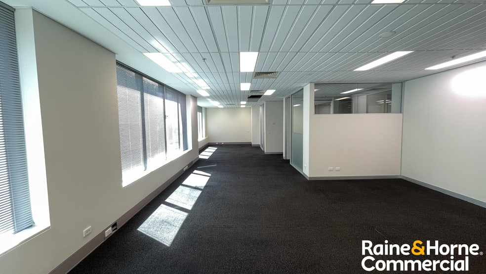 Click to view all images 34B/86-88 Northbourne Avenue Braddon ACT 2612 - Image 1